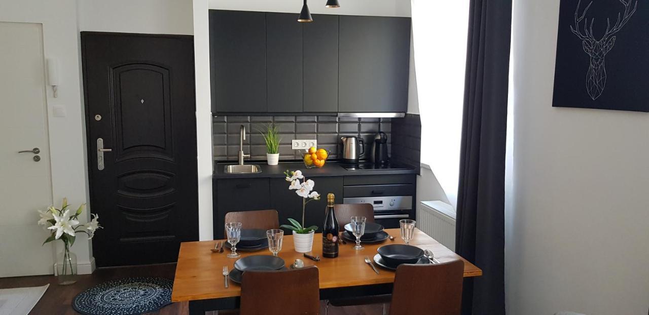 Boutique Apartman I Apartment Eger Luaran gambar